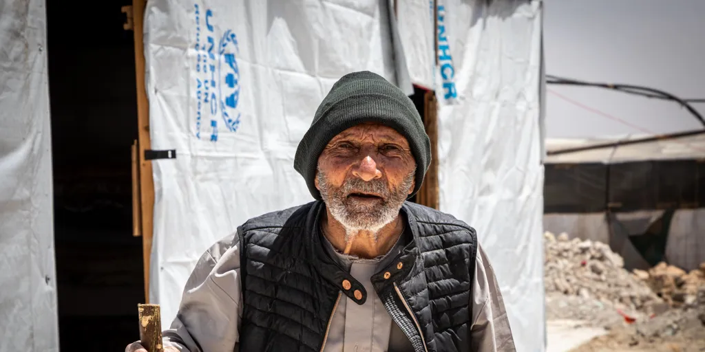 At 103 years old, Syrian refugee Jassim returns home after the fall of the Assad regime.