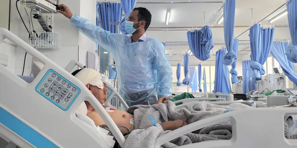 Tile Yemen Unhcr Supports Healthcare