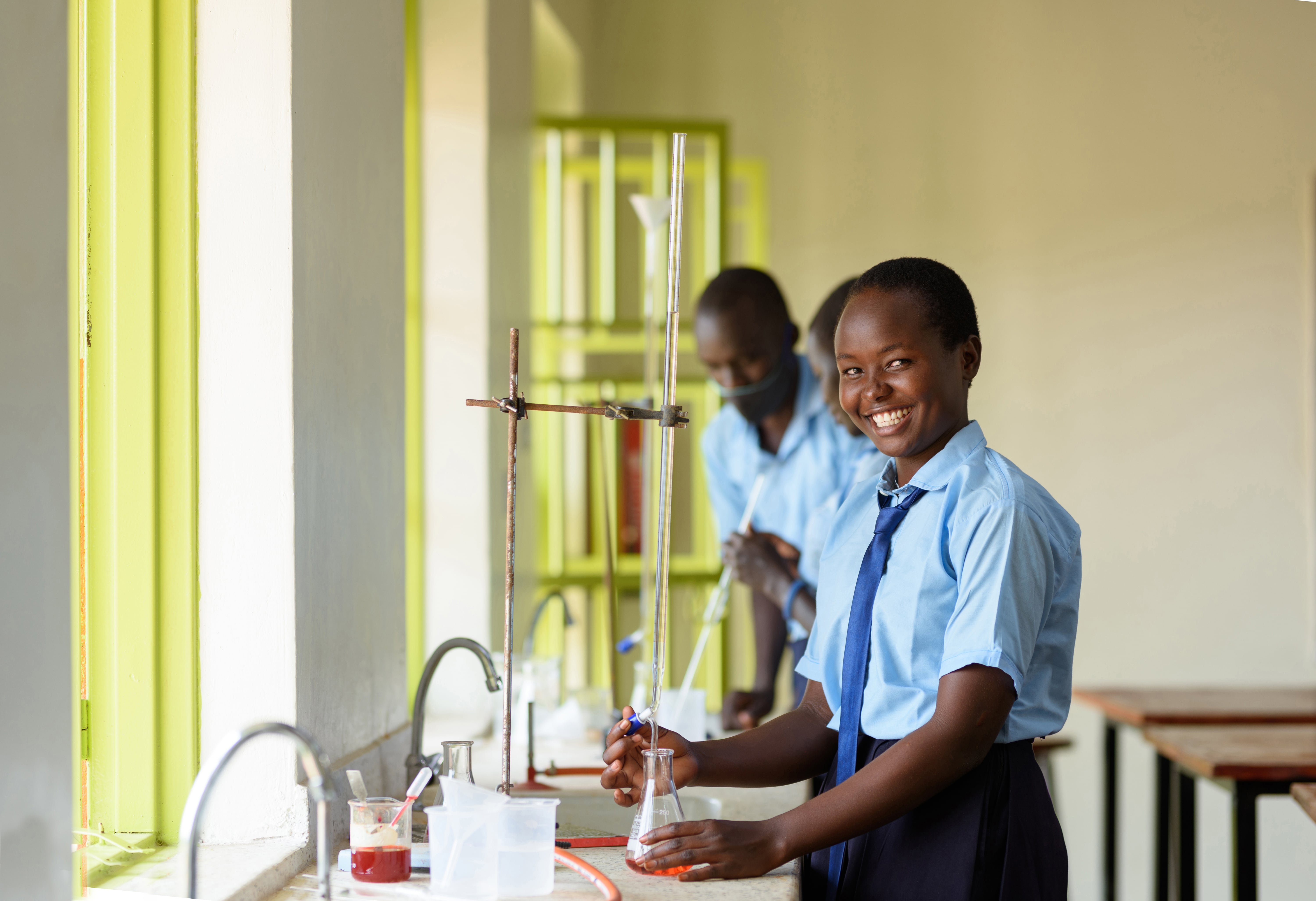 Uganda_Sophie-During-A-Chemistry-Class-At-Highland-Secondary-School
